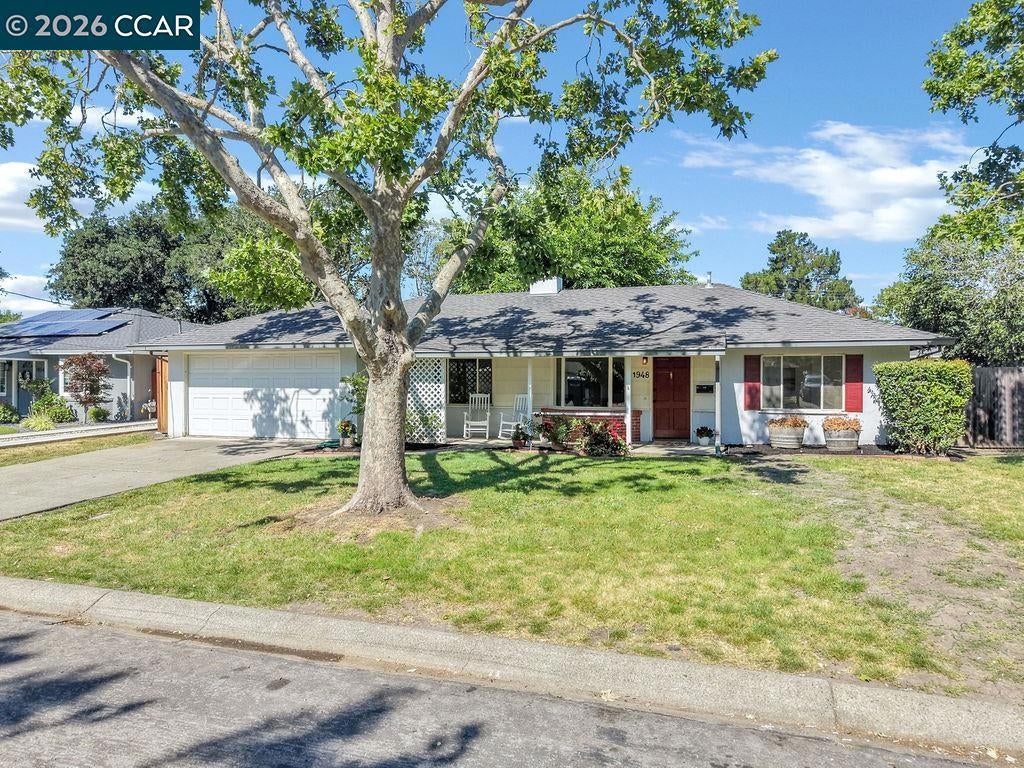 1948 Rose Lane LN