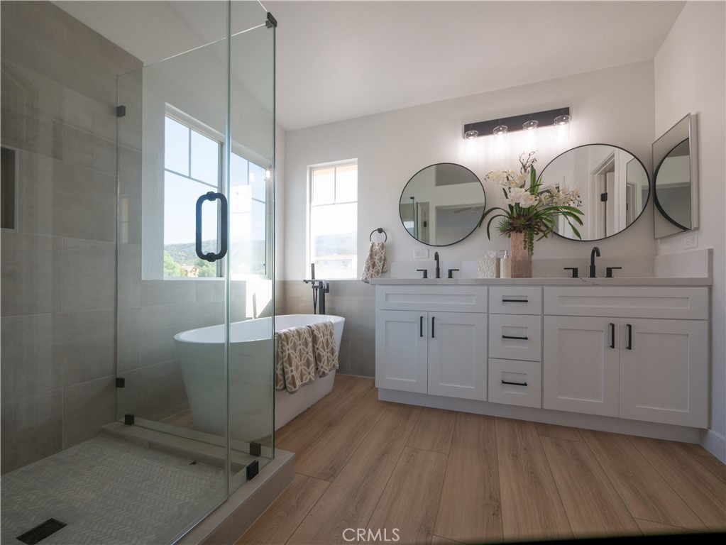 Horsethief Canyon - Residential