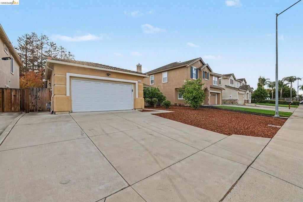 16 Foreman St