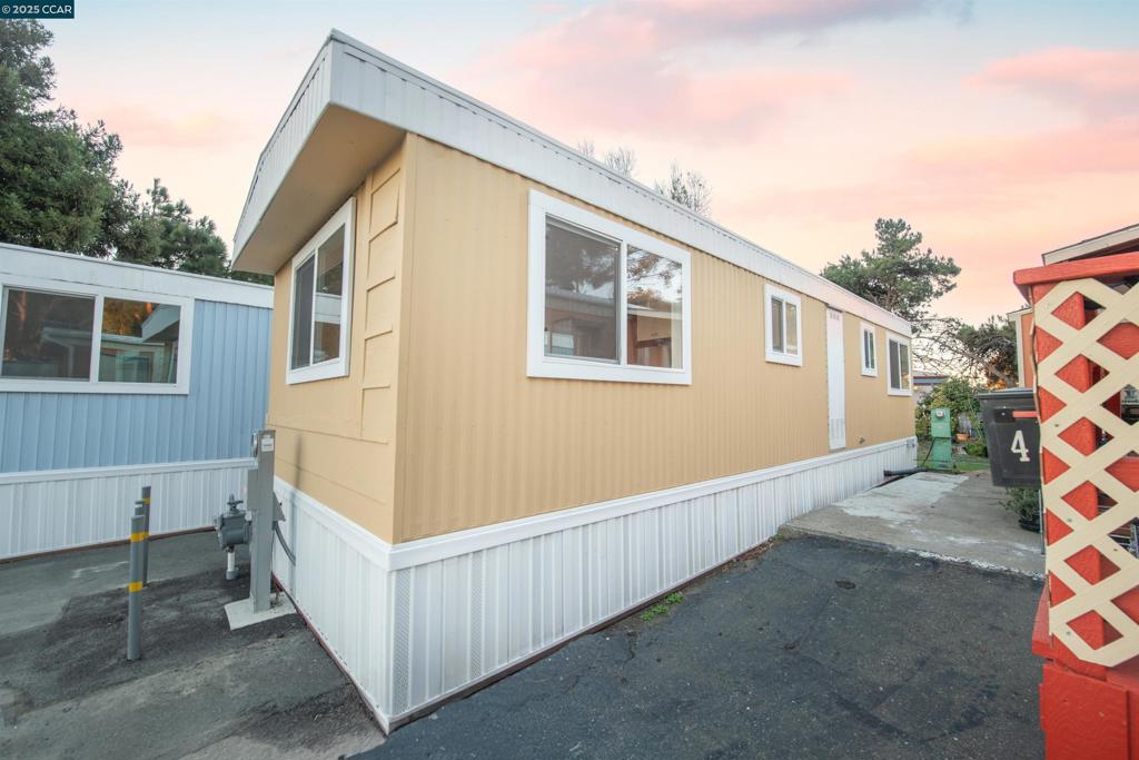 2990 San Pablo Dam Rd