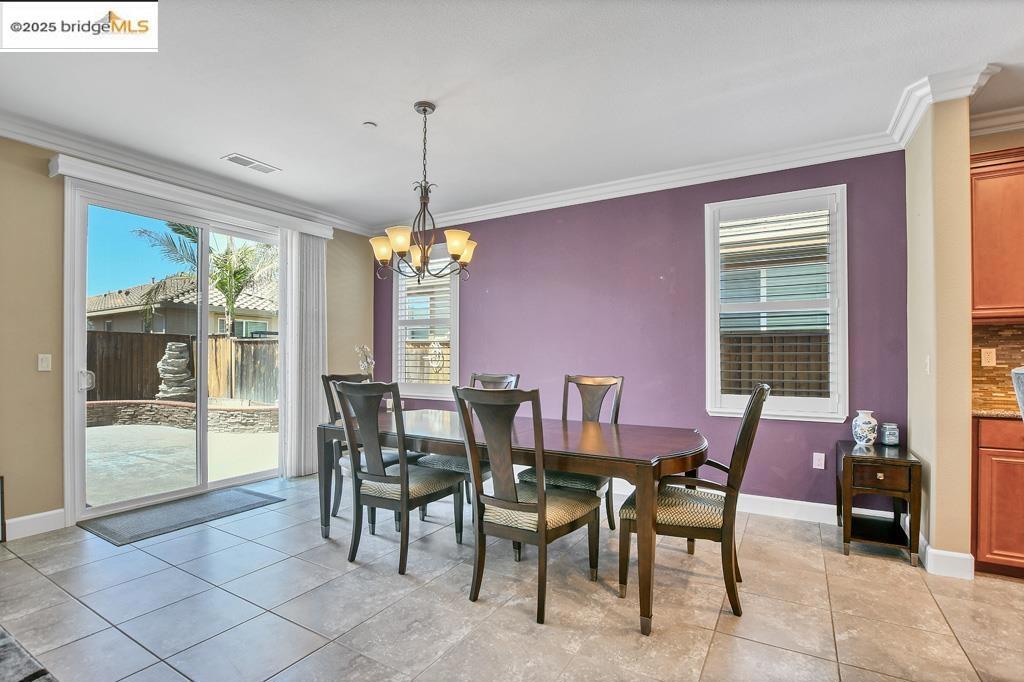 THE LAKES - Residential