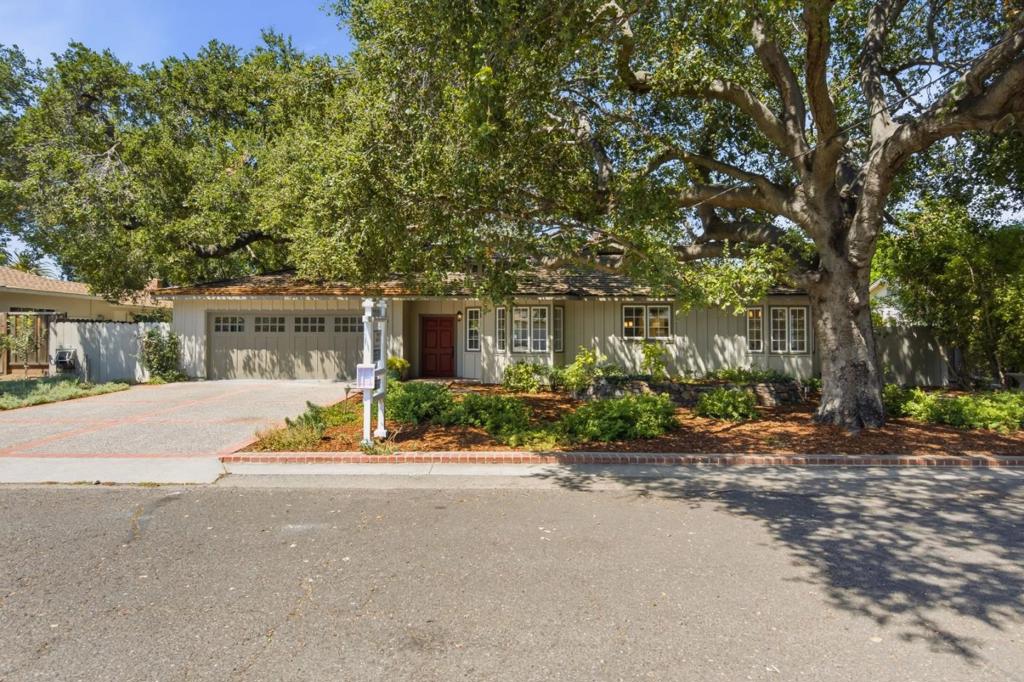 1021 Alegre Avenue