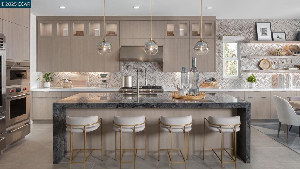 REGENCY - Residential