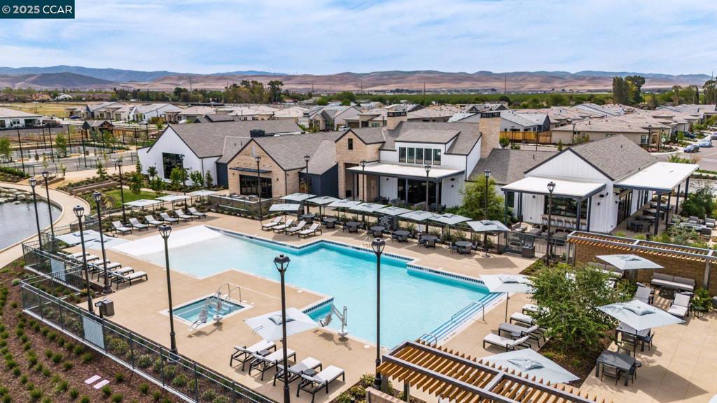 REGENCY - Residential