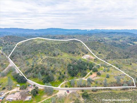 Tiny photo for 3151 Parkhill Rd, Santa Margarita, CA 93453 (MLS # SC26028672)