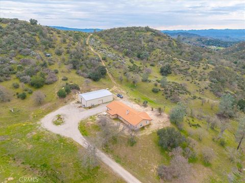 Tiny photo for 3151 Parkhill Rd, Santa Margarita, CA 93453 (MLS # SC26028672)
