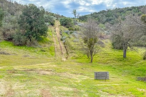 Tiny photo for 3151 Parkhill Rd, Santa Margarita, CA 93453 (MLS # SC26028672)