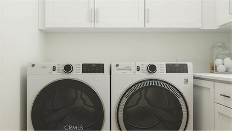 Tiny photo for 721 Guy Turner Drive, Camarillo, CA 93010 (MLS # OC26039986)