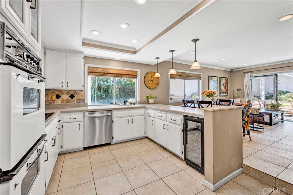 15 Whistling Swan, Irvine CA 92604 - Photo 7