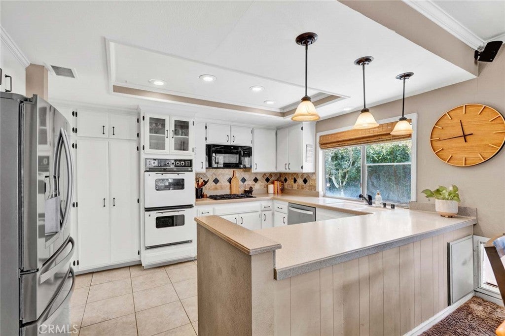 15 Whistling Swan, Irvine CA 92604 - Photo 8