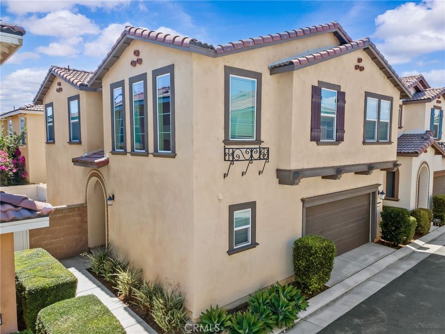 PAID SOLAR & ASSUMABLE 2.5% FHA LOAN! Welcome to your upgraded Eastvale retreat in the highly sought-after Sendero community! This 3-bedroom, 2.5-bath detached home offers both comfort and efficiency, featuring a FULLY PAID SOLAR system and an east-facing front door. Step inside to find upgraded laminate flooring throughout the entire downstairs, a spacious entryway, and a bright open-concept great room - perfect for everyday living or entertaining guests. The kitchen boasts ample counter space, a central island, and generous cabinetry, flowing seamlessly into the dining and family areas. Also on the main level: access to the backyard, a guest half-bath, coat closet, and direct entry to the two-car garage. Upstairs, a versatile sitting area provides the perfect space for a small home office or reading nook. The spacious primary suite features dual vanities, a soaking tub, separate shower, private toilet area, and a massive walk-in closet. Two additional bedrooms share a full bath with dual sinks and a separate tub/shower. The upstairs laundry room includes ample storage and adds everyday convenience. Additional upgrades include a QuietCool whole-house fan, smart thermostat, Ring doorbell, and tankless water heater. With low HOA dues ($130/month), residents enjoy resort-style amenities including a clubhouse, pool and spa with private cabanas, basketball court, sports field, and more. Located just minutes from top-rated schools, shopping, dining, Costco, Sprouts, 99 Ranch, Dutch Bros, and more - this move-in ready home truly checks every box, don't miss it! Currently FHA financed with a super low 2.5% rate - assumable to qualified buyers!