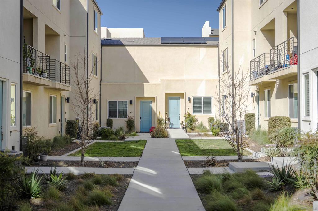 5261 Beachfront Cove St Unit 41