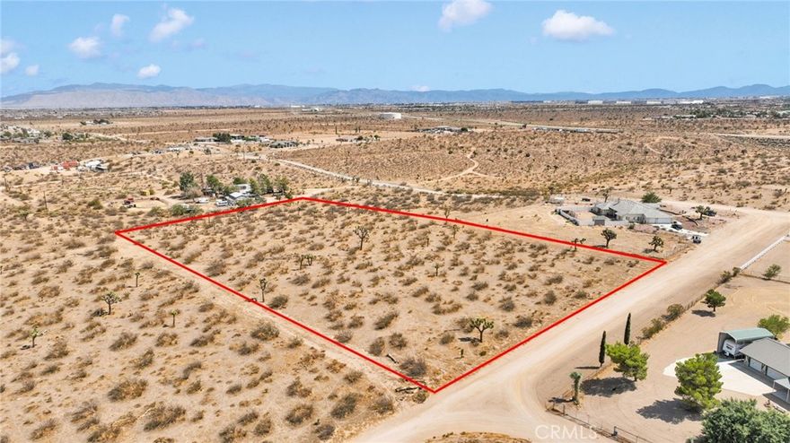 Discover 4.3 acres of usable land in the desirable Baldy Mesa area of Phelan. Plenty of room to design your dream home, ranch, pool, shop, or space for animals. Enjoy open desert views and incredible sunsets from your own property. Utilities are nearby (buyer to verify). Located within the Snowline Joint Unified School District and offering an easy drive to the freeway for commuters. This land is the perfect canvas to make your dreams a reality.