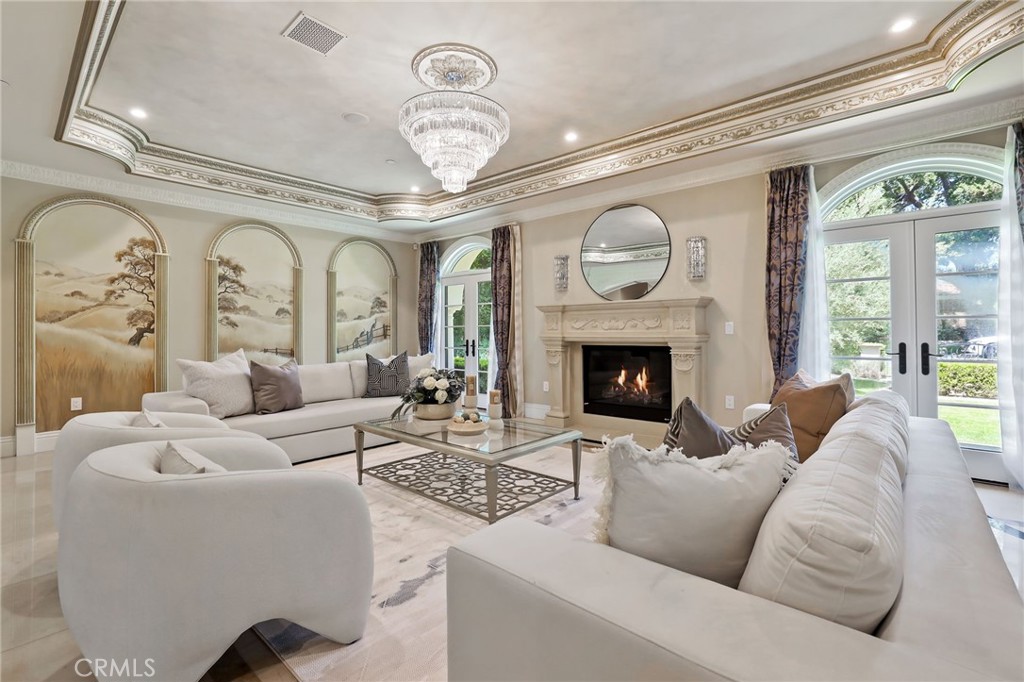 78 W Las Flores Avenue