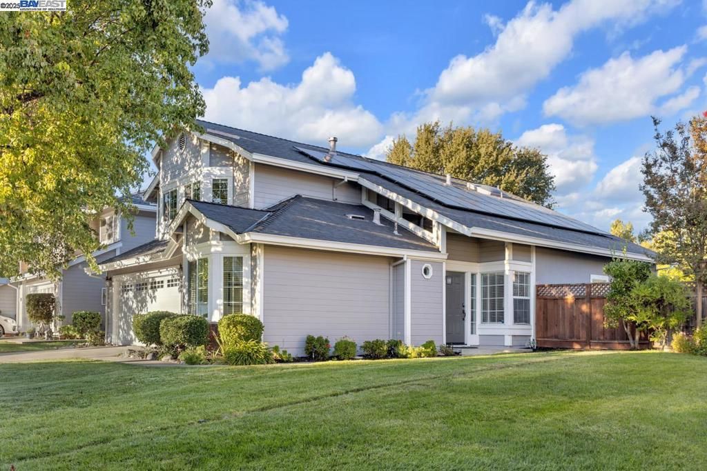 Photo of 7813 Shady Creek Rd Rd, Dublin, CA 94568 (MLS # 41115424)