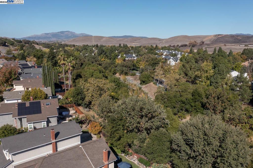 WILLOW CREEK - Residential