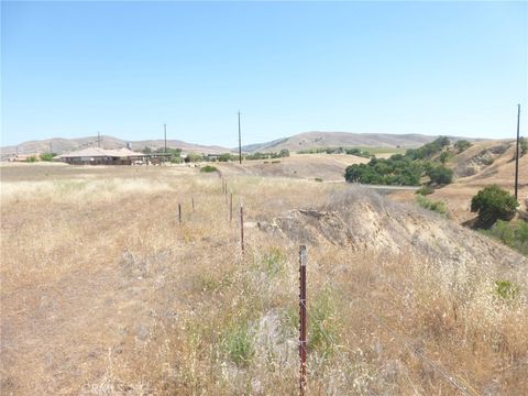Tiny photo for 13060 River Bluffs (Lot 1) Lane, San Miguel, CA 93451 (MLS # NS25101990)