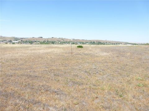 Tiny photo for 13060 River Bluffs (Lot 1) Lane, San Miguel, CA 93451 (MLS # NS25101990)