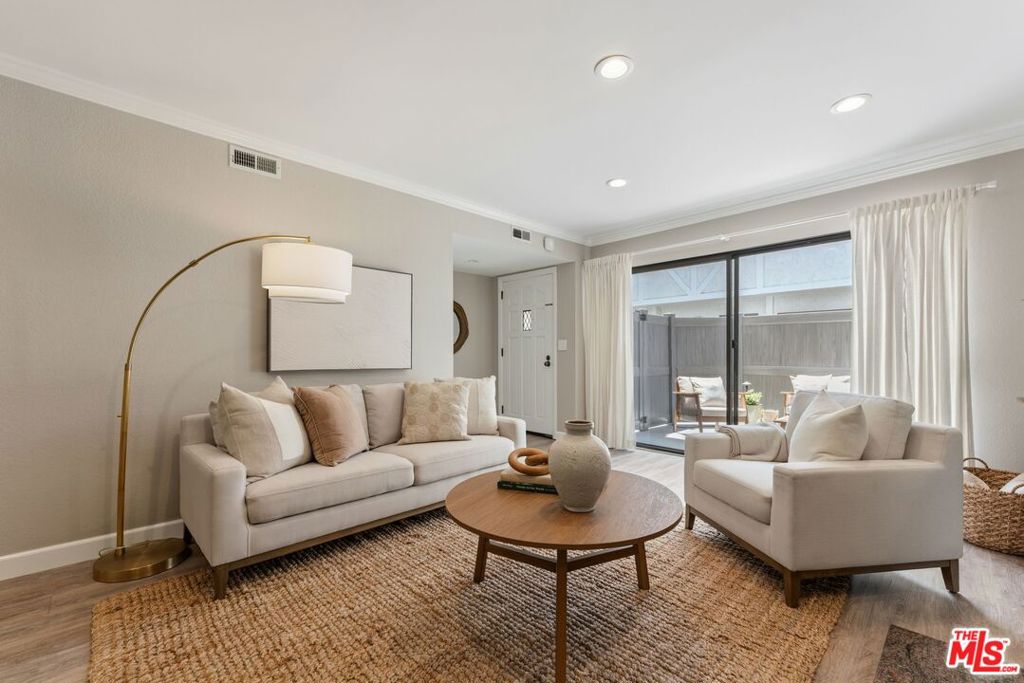 1456 Manhattan Beach Boulevard G