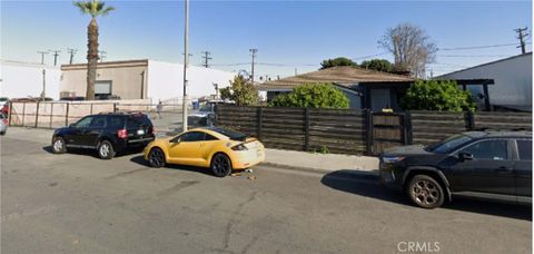 2035 W 15th Long Beach CA 90813