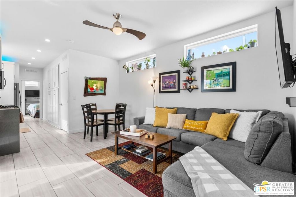 Palm Canyon Mobile Club - Manufactured In Park