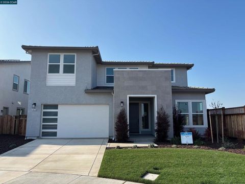 Photo of 16113 Purdy Ct Ct, Lathrop, CA 95330 (MLS # 41133266)