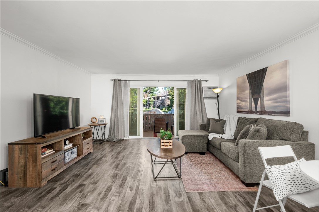 7890 E Spring Street 17I