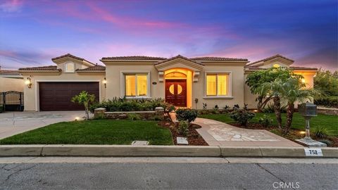 752 Valparaiso Drive Claremont CA 91711