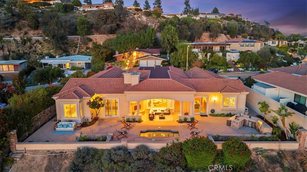 752 Valparaiso Drive