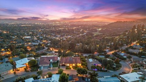 752 Valparaiso Drive Claremont CA 91711