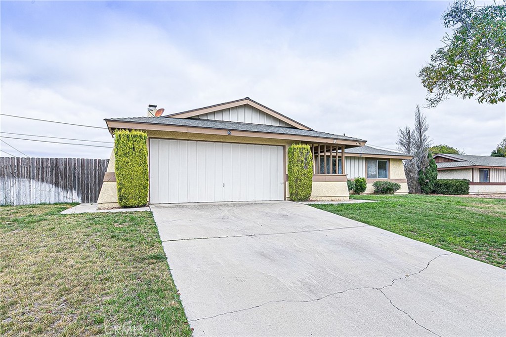 4141 Shady Glade Drive