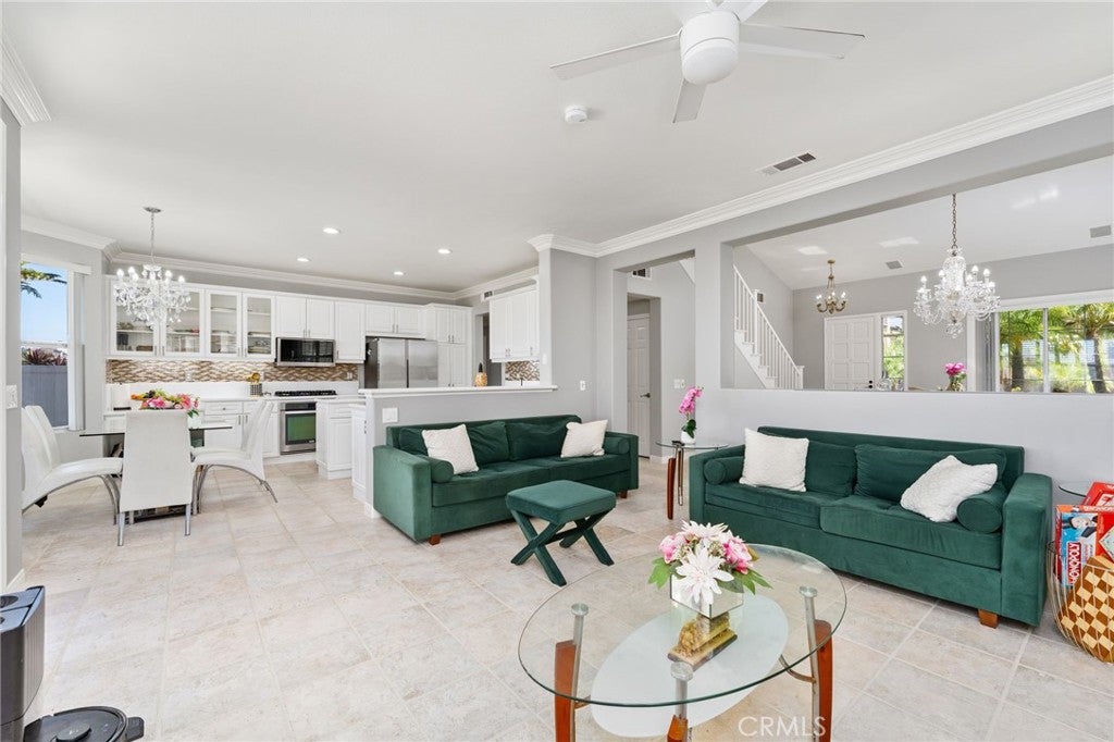 35 Hollyleaf, Aliso Viejo CA 92656 - Photo 8