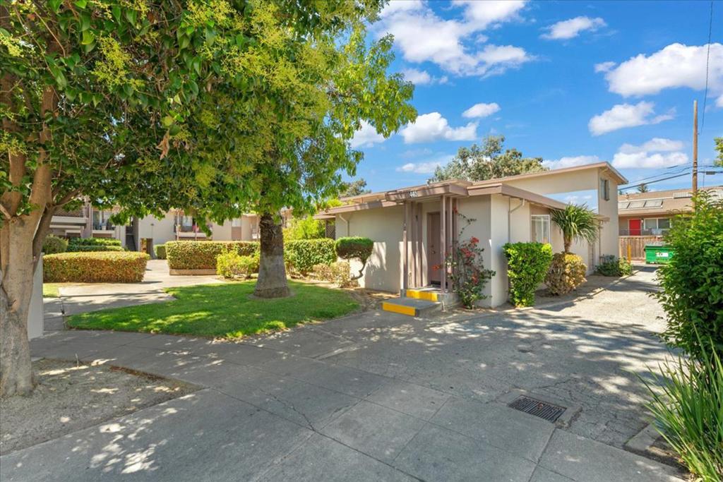 445 N 26th Street