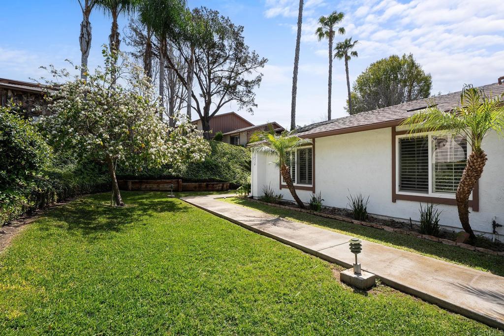 6632 Bell Bluff Avenue B