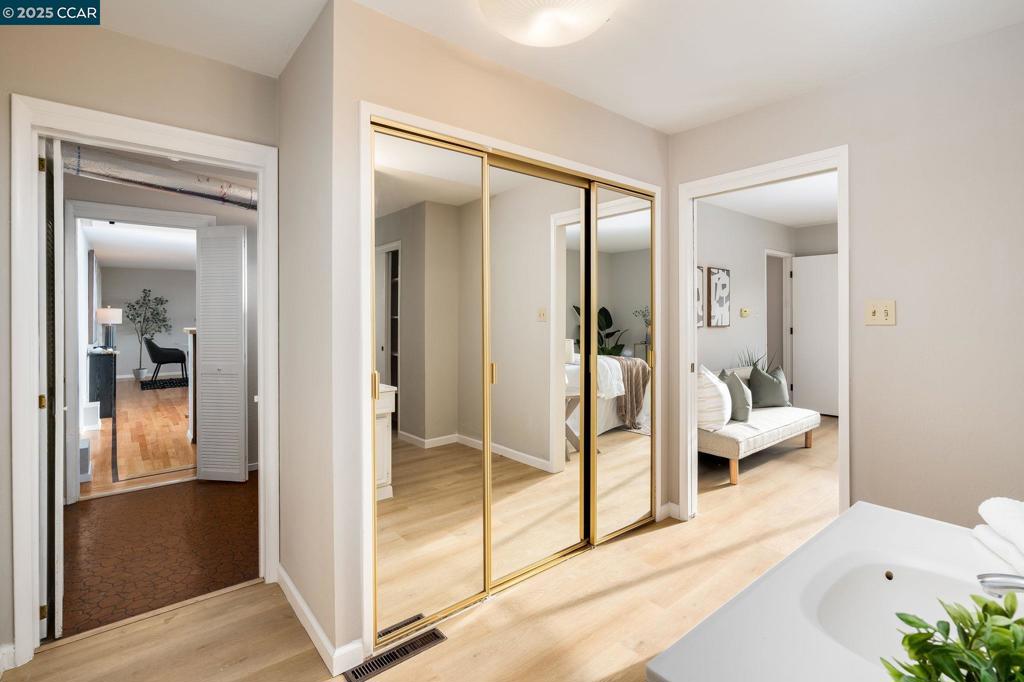 WOODMINSTER - Residential