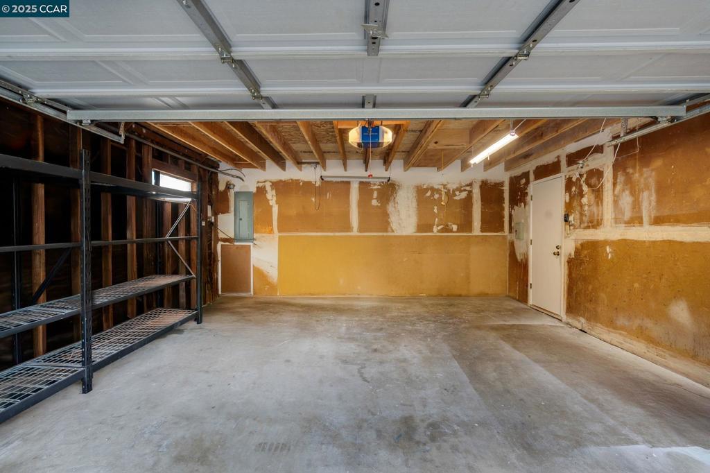 WOODMINSTER - Residential