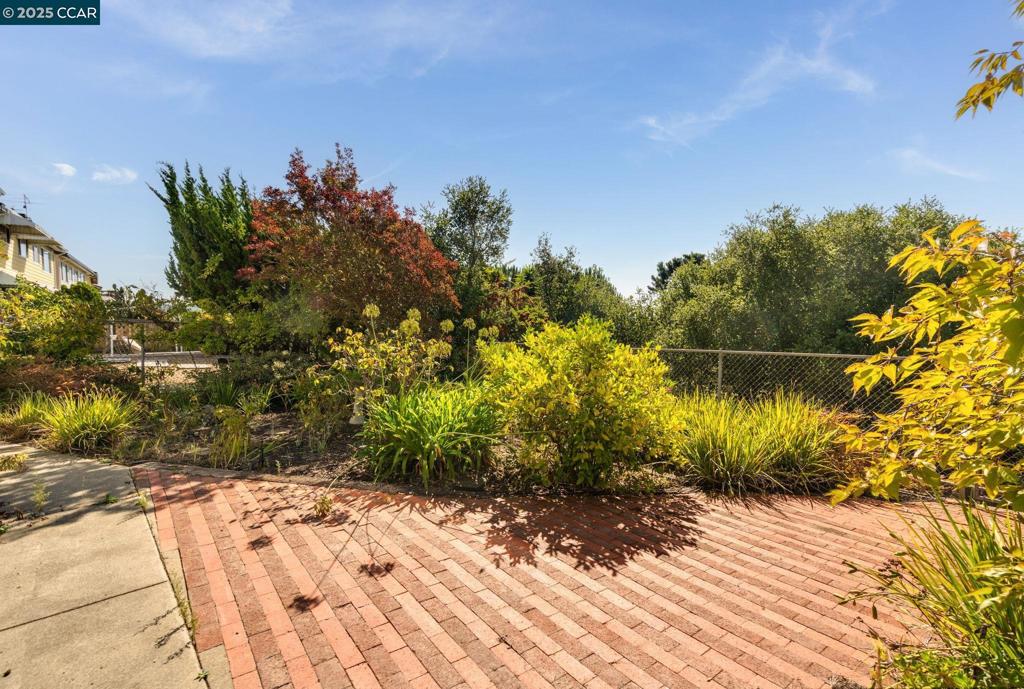 WOODMINSTER - Residential