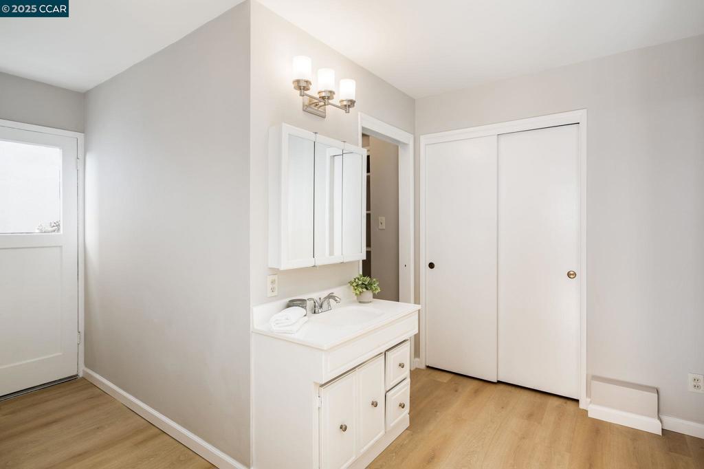 WOODMINSTER - Residential