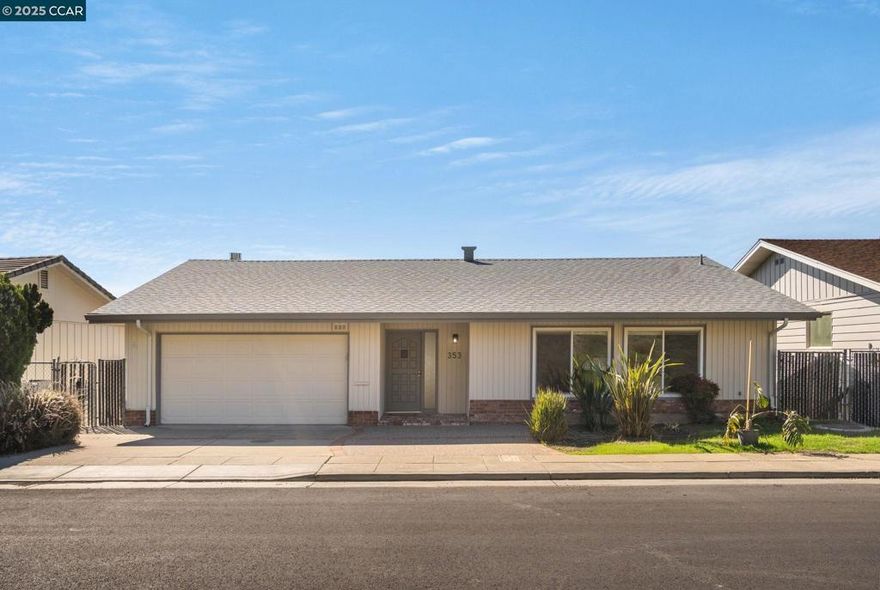 This spacious Crestmont home captures sweeping views of the San Francisco Bay, bridges, and downtown skyline. Designed for comfort and flexibility, the 2,595 sq ft residence features an easy, flowing layout with excellent separation of space. The main level offers three bedrooms and one-and-a-half baths, while the lower level presents a generous bonus floor with a full bath—ideal for guests, extended family, or a media retreat. Enjoy two fireplaces, hardwood floors, and an eat-in kitchen equipped with modern appliances. Expansive windows bring in natural light and frame captivating views, while the fenced backyard and view deck create perfect spaces for entertaining or quiet reflection. Set on a beautifully landscaped 9,583 sq ft lot in Oakland’s desirable Woodminster neighborhood, this 1959 single-family home offers both charm and potential. Convenient to regional parks, hiking trails, shopping, and freeway access. A rare opportunity to own a view property with timeless appeal and room to make it your own. Views:  Downtown