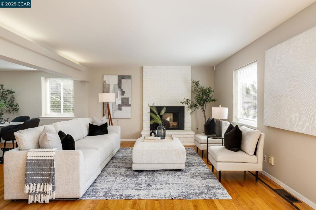 WOODMINSTER - Residential