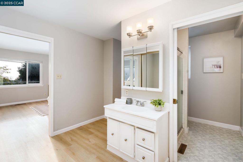 WOODMINSTER - Residential