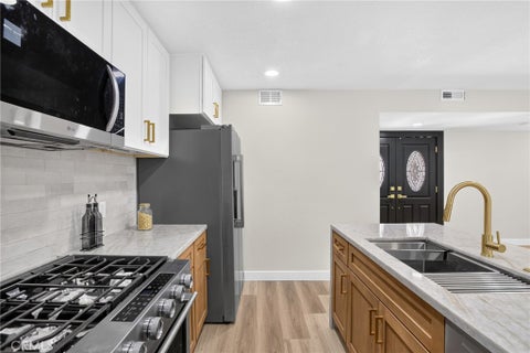 Photo of 7374 Layton Street, Rancho Cucamonga, CA 91730 (MLS # IG26210269)