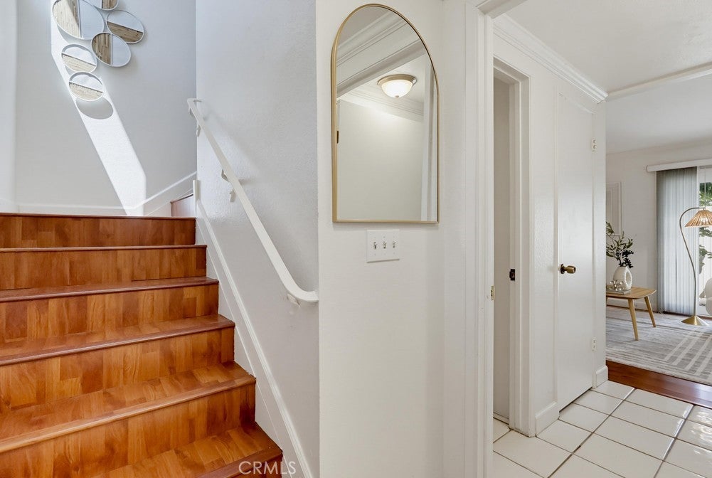 951 Las Lomas Dr Unit 6B