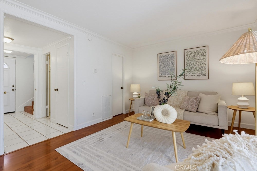951 Las Lomas Dr Unit 6B