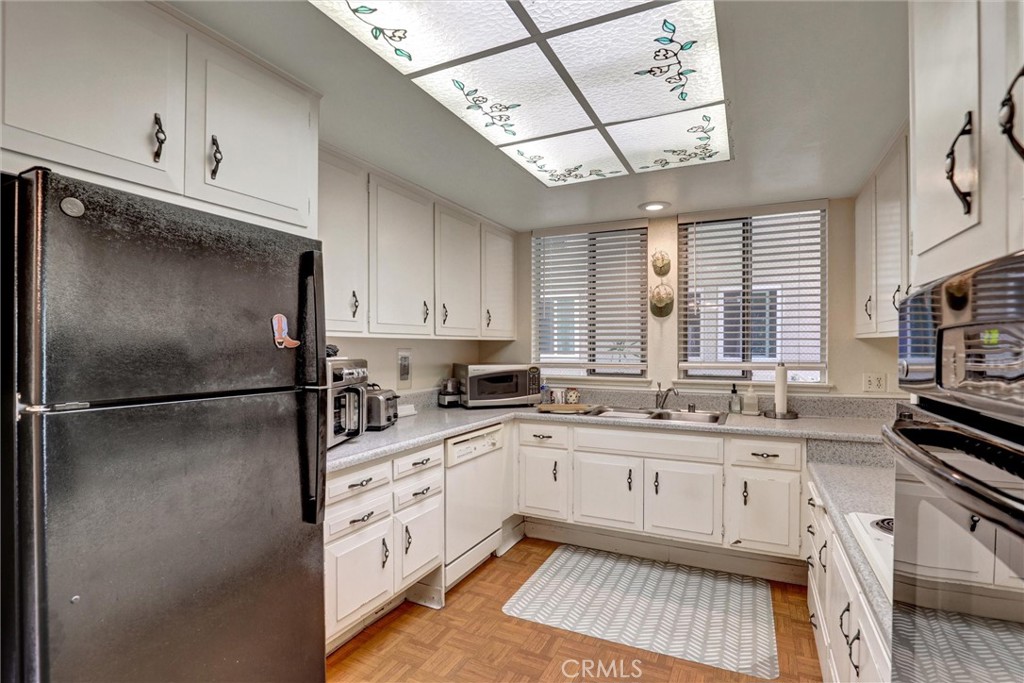 697 Avenida Sevilla N