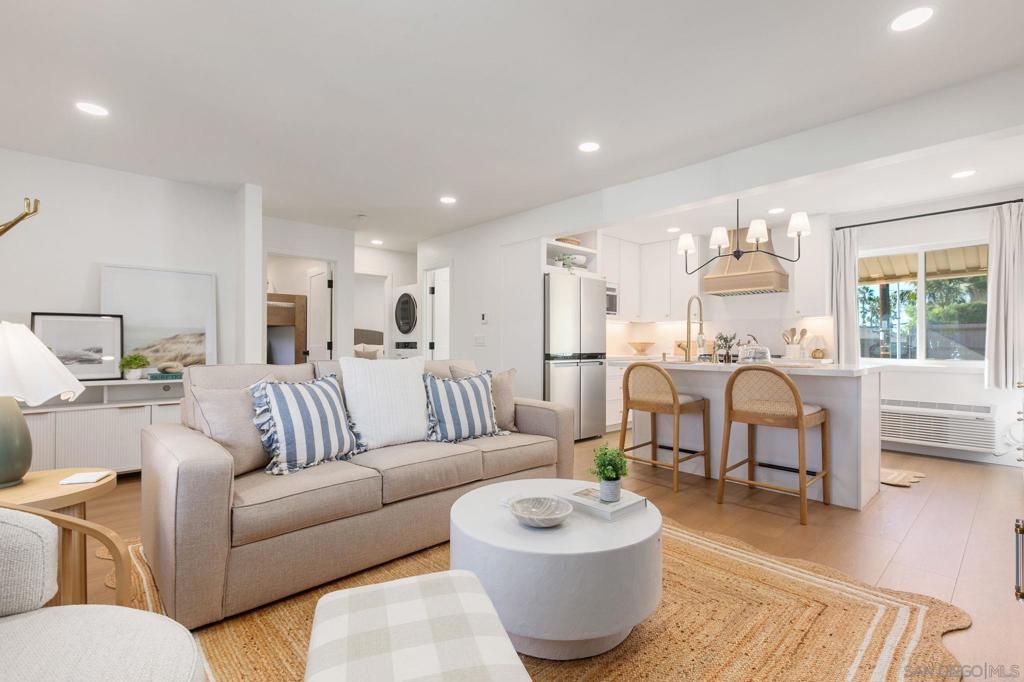 Experience Coastal Living at Its Finest Indulge in the laid-back luxury of this fully furnished 2-bedroom apartment at Pacific Manor. Perfectly situated in the heart of Encinitas, you're just steps away from the stunning Moonlight Beach and breathtaking sunsets. Key Features: Prime Location: Walk to shops, restaurants, and the beach. Modern Comfort: Stylish furnishings and in-unit laundry. Hassle-Free Living: Paid utilities and internet included. Secure Parking: Reserved parking space for your convenience. On property BBQ area with tables and chairs Book your 30-day+ stay today and discover the Encinitas lifestyle.