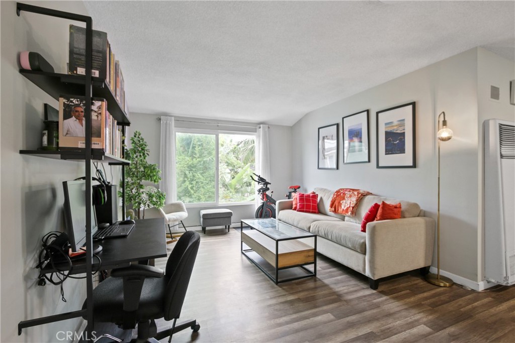 Orange Gardens - Residential