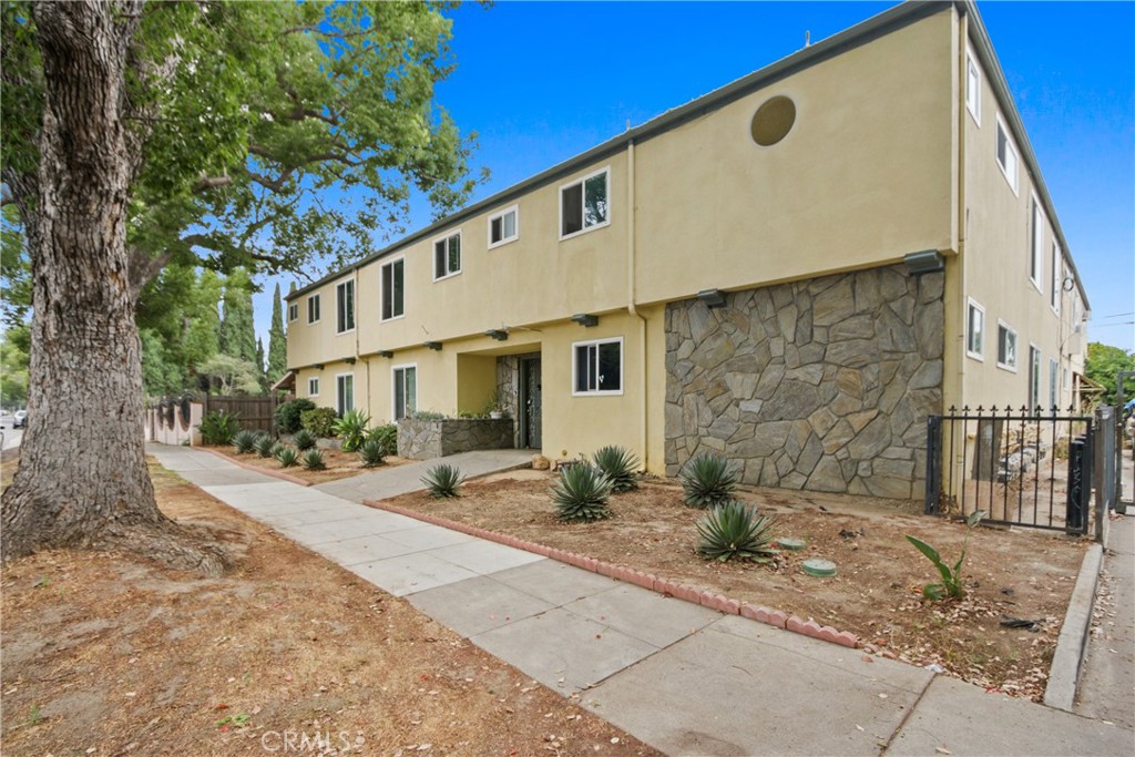 Orange Gardens - Residential