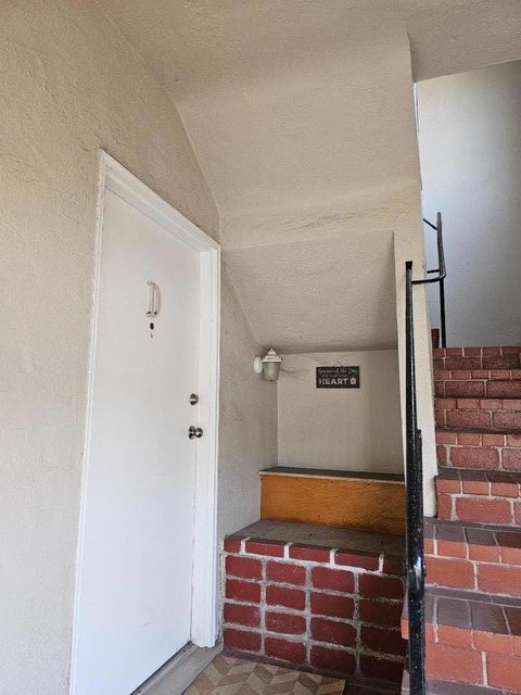 Photo of 160 Clarendon Road, Pacifica, CA 94044 (MLS # ML82026175) Photo of 160 Clarendon Road, Pacifica, CA 94044 (MLS # ML82026175)