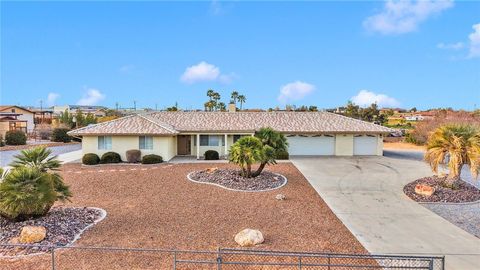 Photo of 17814 Mesa Street, Hesperia, CA 92345 (MLS # IG26030086)